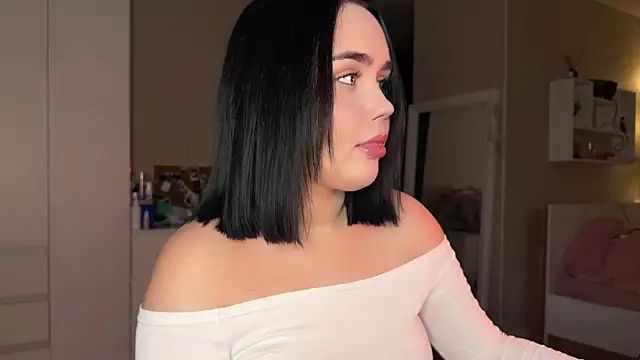 lola raze online show from 07/04/26, 11:33