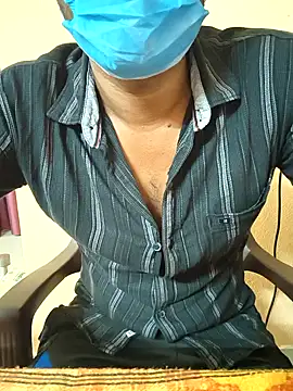 bullhottamil online show from 04/12/26, 04:45