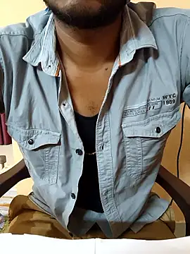 bullhottamil online show from 04/18/26, 03:27