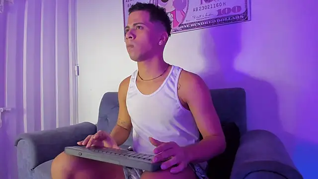 Mateo and Jose online show from 04/23/26, 04:03