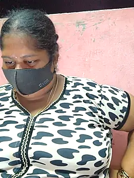 nilakutty online show from 04/21/26, 05:28