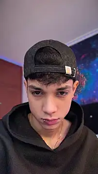 RoughDiamond  online show from 04/19/26, 01:10