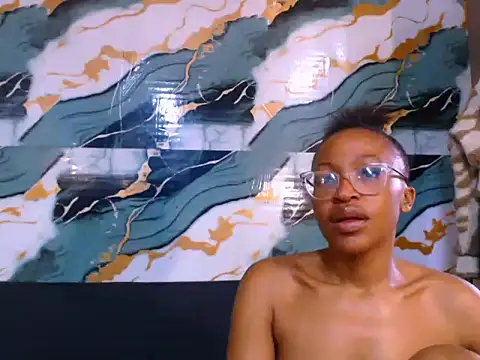 caramelchoco69 online show from 07/20/26, 11:01