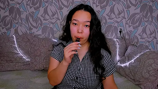 Zlata lee online show from 04/23/26, 03:30