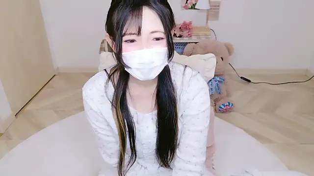 Satomi nn online show from 04/17/26, 04:37