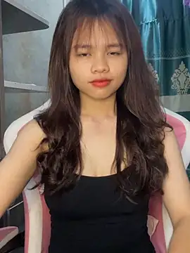 Snapshot of mayha11 chatting on 05/10/26, 01:11 mayha11 online show from 05/10/26, 01:11