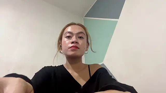 LadyBianca19 online show from 05/01/26, 12:21