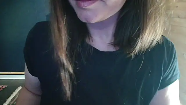 Snapshot of NicoleLove_ chatting on 07/19/26, 04:49 NicoleLove online show from 07/19/26, 04:49