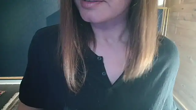 Snapshot of NicoleLove_ chatting on 07/27/26, 10:00 NicoleLove online show from 07/27/26, 10:00