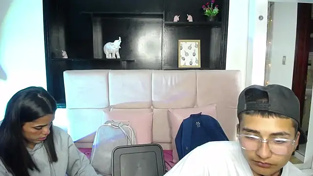 Tony 1  online show from 04/12/26, 03:22