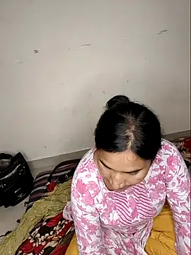 Hot night online show from 04/17/26, 06:44