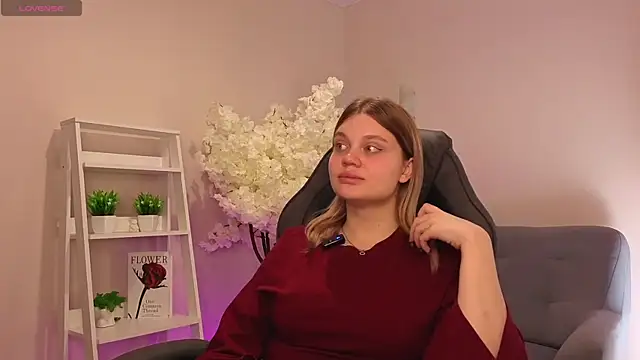 AdeleBaile online show from 04/21/26, 06:09