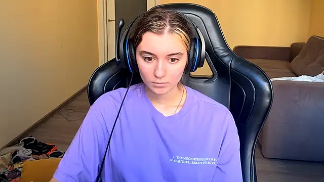 LueIvins online show from 04/16/26, 06:03