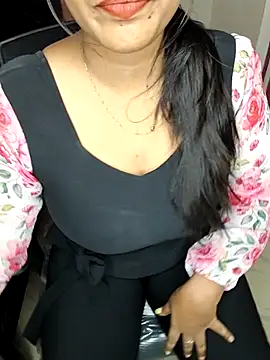 Tamilmoon006 online show from 06/10/26, 04:56