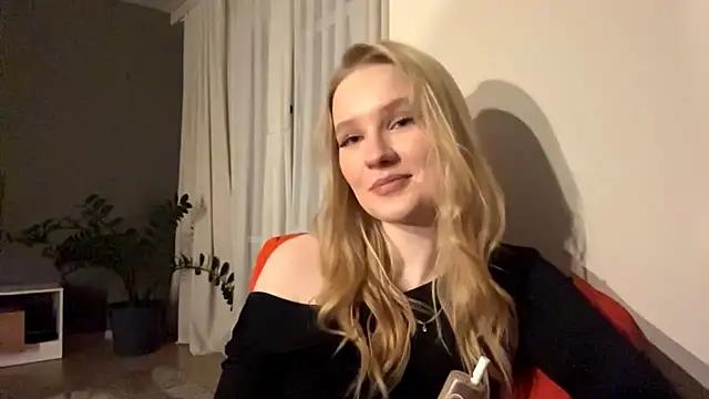 PlasaRima online show from 04/25/26, 01:41