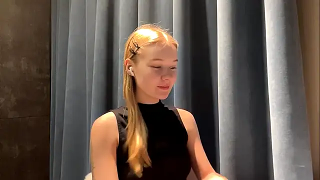 Snapshot of PlasaRima chatting on 07/22/26, 11:07 PlasaRima online show from 07/22/26, 11:07