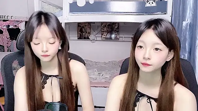 xiaoqiao-daqiao online show from 04/16/26, 01:12