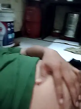 kdboy04 online show from 04/24/26, 06:05