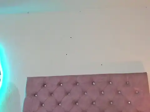 laurenlaine online show from 04/17/26, 12:02