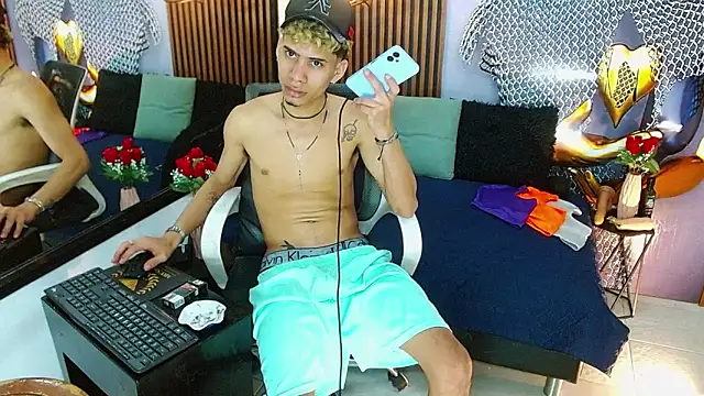 Skinny cute Alyer online show from 06/03/26, 02:47