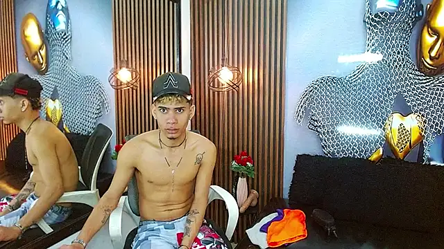 Skinny cute Alyer online show from 06/04/26, 03:01