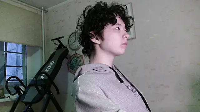 Miklaxyk online show from 04/29/26, 05:17