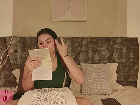 MedusaStar online show from 04/23/26, 01:57