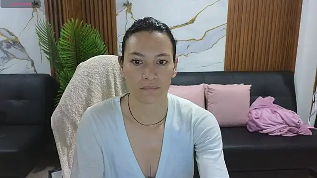 alonddra tay online show from 06/09/26, 11:33