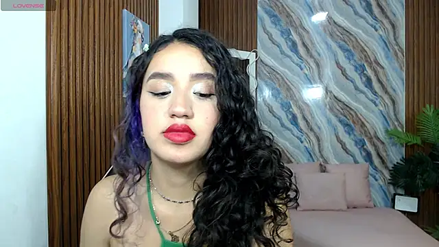 Ellis tay online show from 04/19/26, 12:37