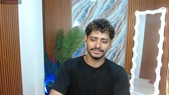 milo tay online show from 04/11/26, 03:00