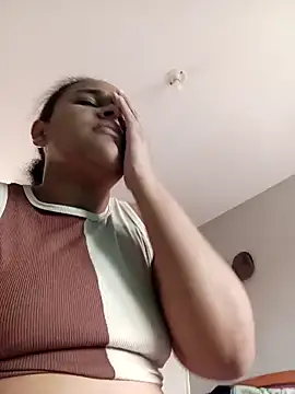 sexybronwlatin online show from 04/22/26, 07:26