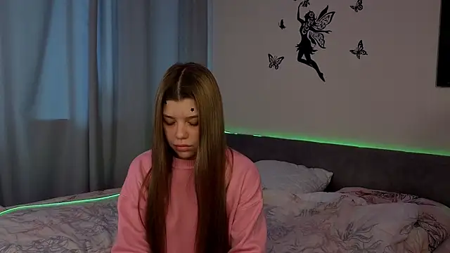 DelenaRines online show from 04/22/26, 06:38