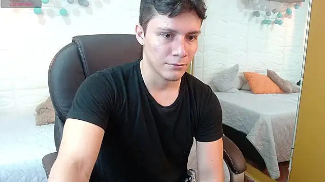 Zayn clausen online show from 04/18/26, 05:50