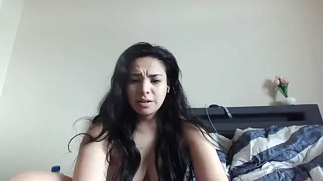 lakeroyalty online show from 04/20/26, 03:15