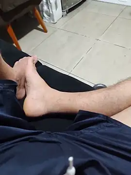 Fofinho44 online show from 05/15/26, 11:45
