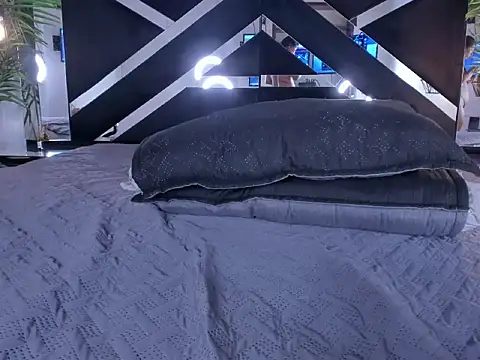 sophi star online show from 04/16/26, 10:23