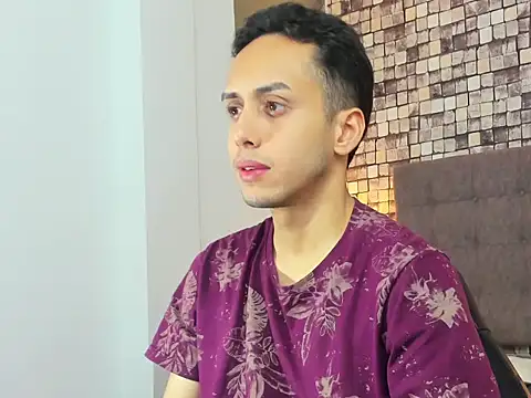 Zack isback online show from 04/15/26, 07:21