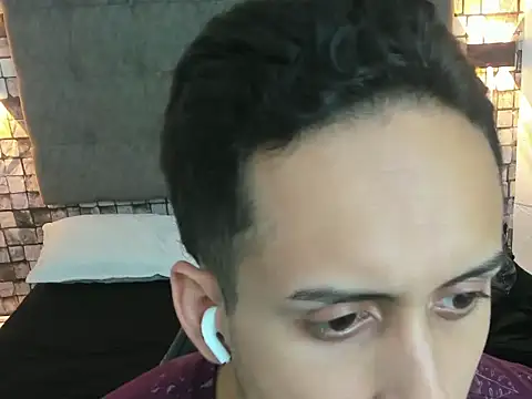 Zack isback online show from 04/15/26, 07:58