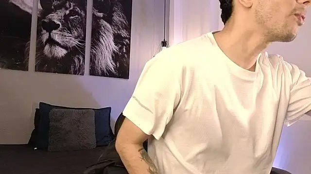 Zack isback online show from 04/23/26, 07:38