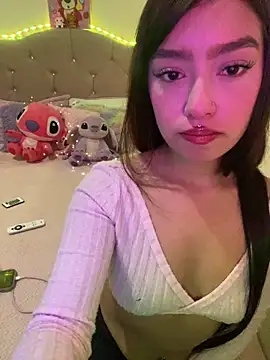 Miakittyyy online show from 04/23/26, 01:46