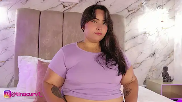 TinaCurv Pv online show from 04/15/26, 12:12