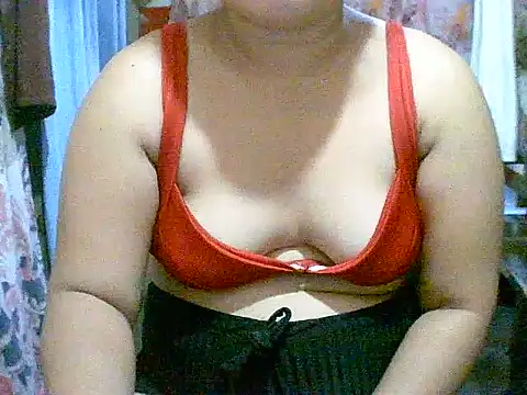 Snapshot of asian_faith1 chatting on 07/05/26, 12:01 asian faith1 online show from 07/05/26, 12:01