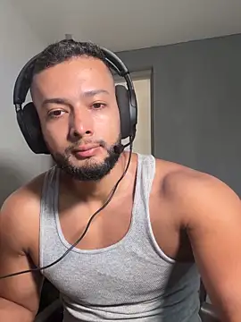 Juan Calix online show from 04/17/26, 04:21