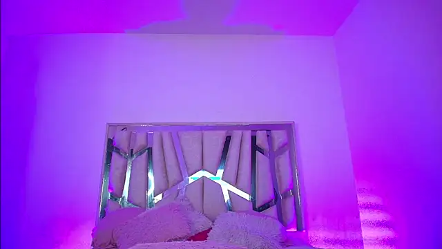 Melinna999 online show from 04/16/26, 06:09