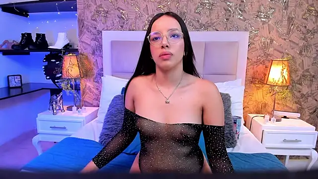 ValkyriaSteel online show from 04/23/26, 07:27