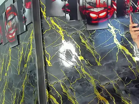 eithan boy  online show from 04/22/26, 11:56