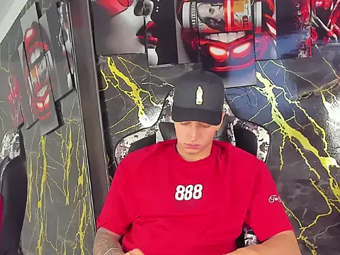 eithan boy  online show from 04/23/26, 11:53