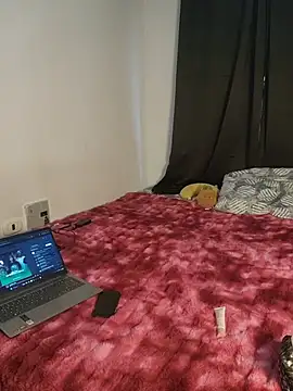 NefertitiXO online show from 04/14/26, 11:27