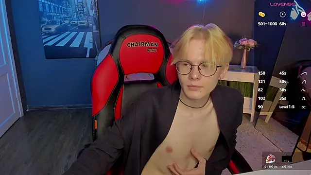 Liam Blair online show from 04/21/26, 05:47