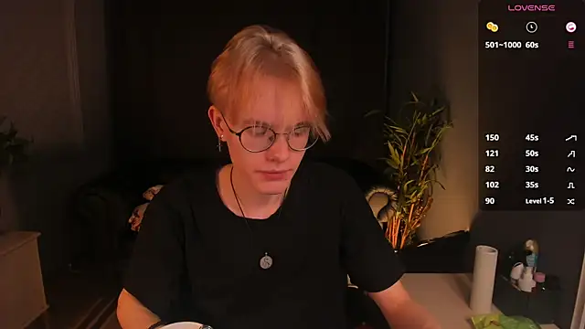 Liam Blair online show from 04/22/26, 05:43